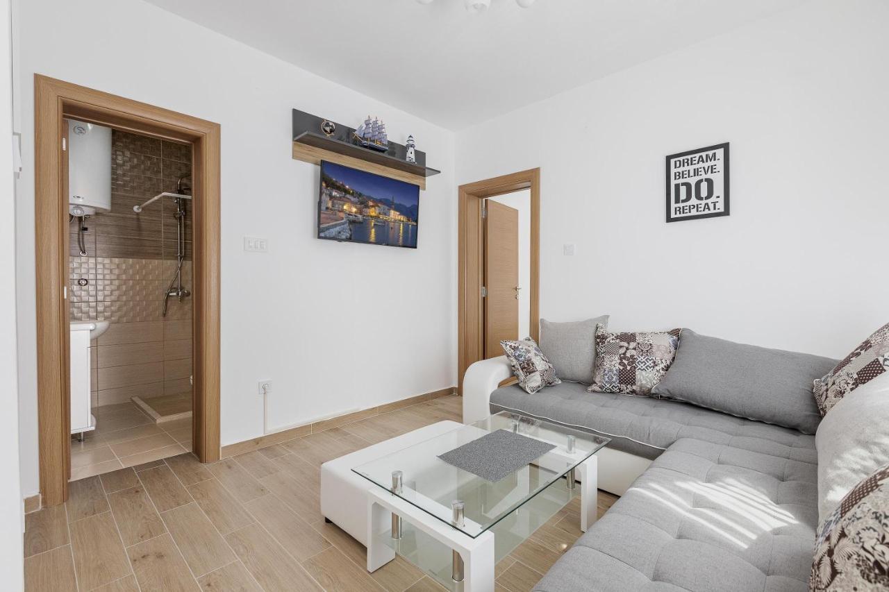 Muo Sea Front Apartments קוטור מראה חיצוני תמונה