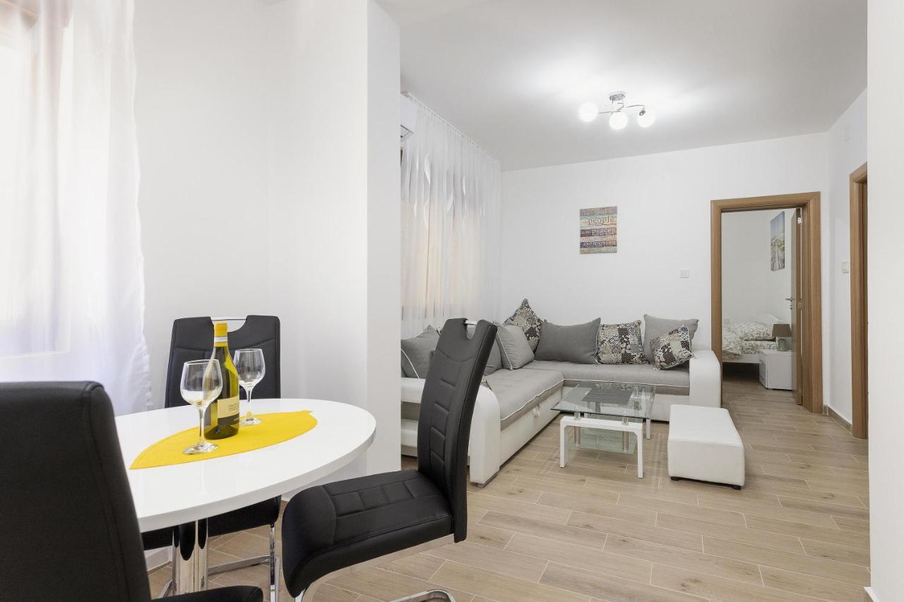 Muo Sea Front Apartments קוטור מראה חיצוני תמונה