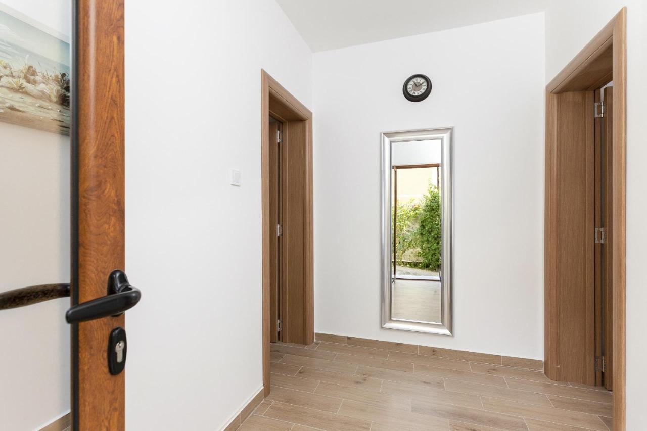 Muo Sea Front Apartments קוטור מראה חיצוני תמונה