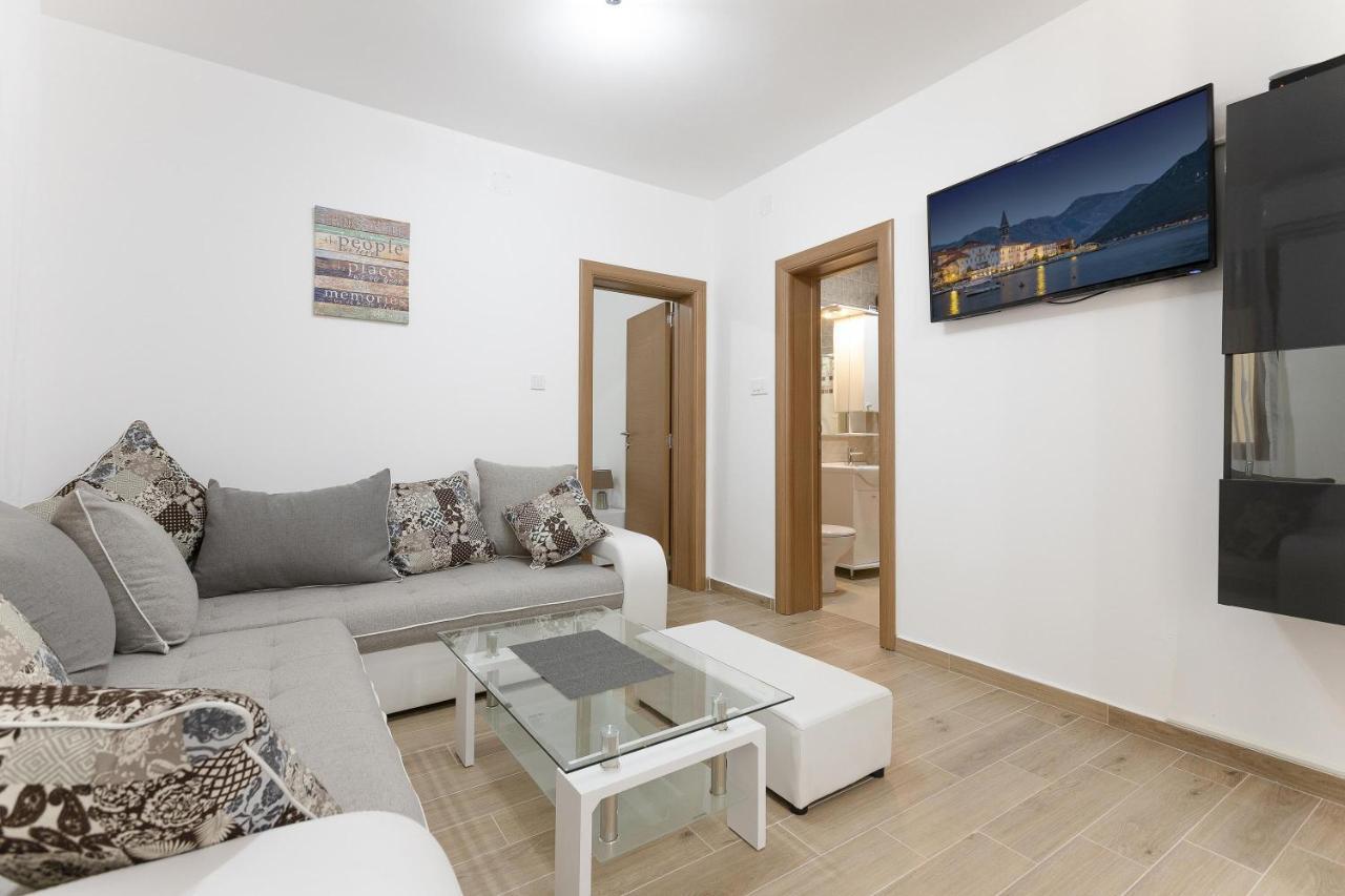 Muo Sea Front Apartments קוטור מראה חיצוני תמונה